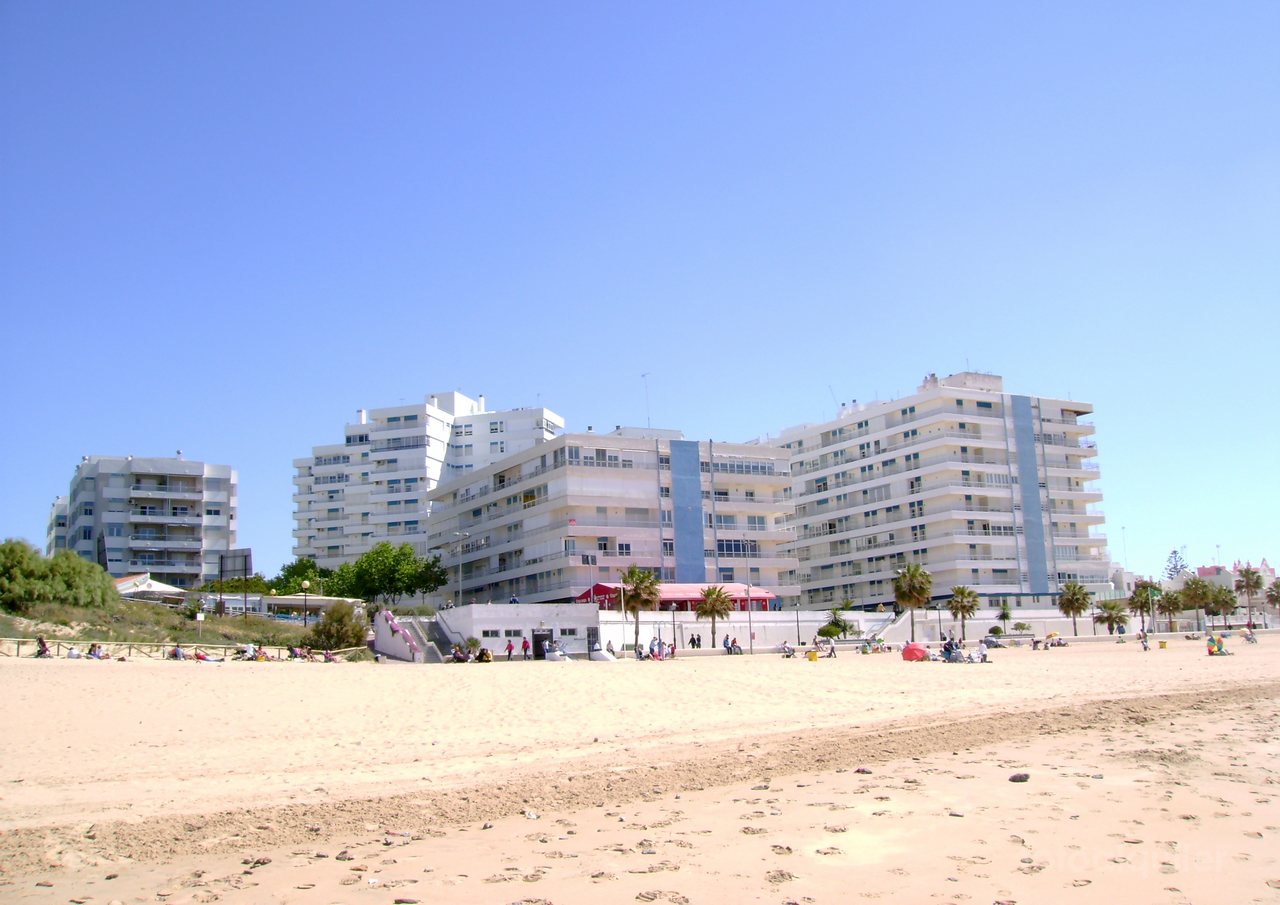 Alquiler de apartamento en primera linea playa en Rota