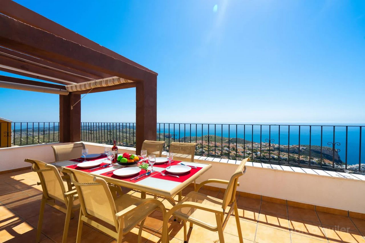 Apartamento en Benitachell, Costa Blanca, Alicante, con vistas panorámicas