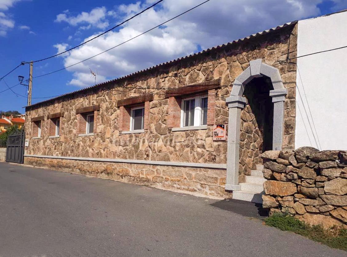 Casa Rural El Cauce, casa rural en Navaluenga, Sierra de Gredos, Ávila