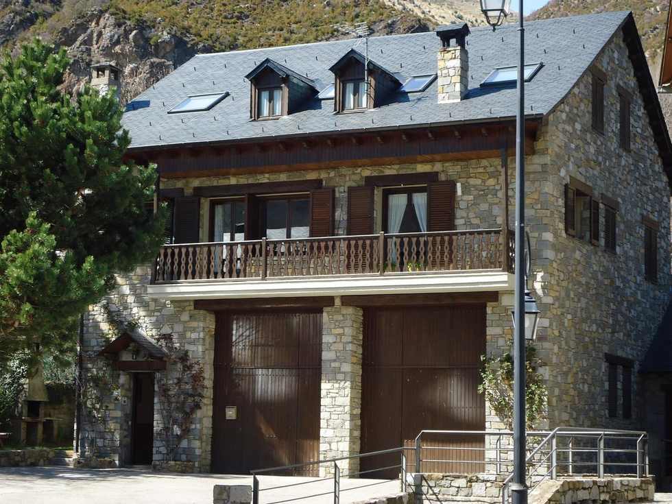 La Comella, apartamentos rurales en el Pirineo de Lleida, Barruera, Vall de Boí