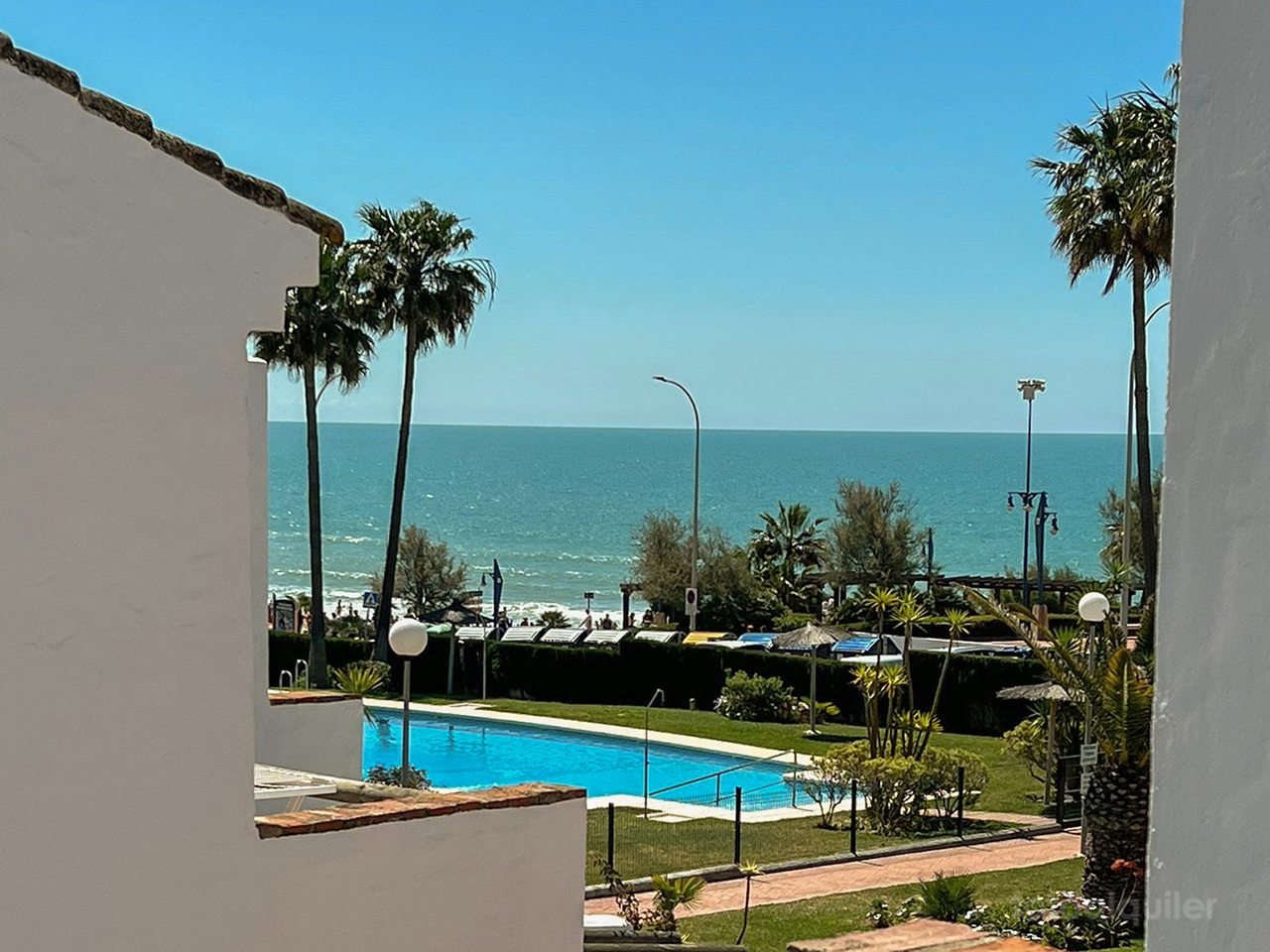 Apartamento en primera línea de playa de la Barrosa, Chiclana, Cádiz