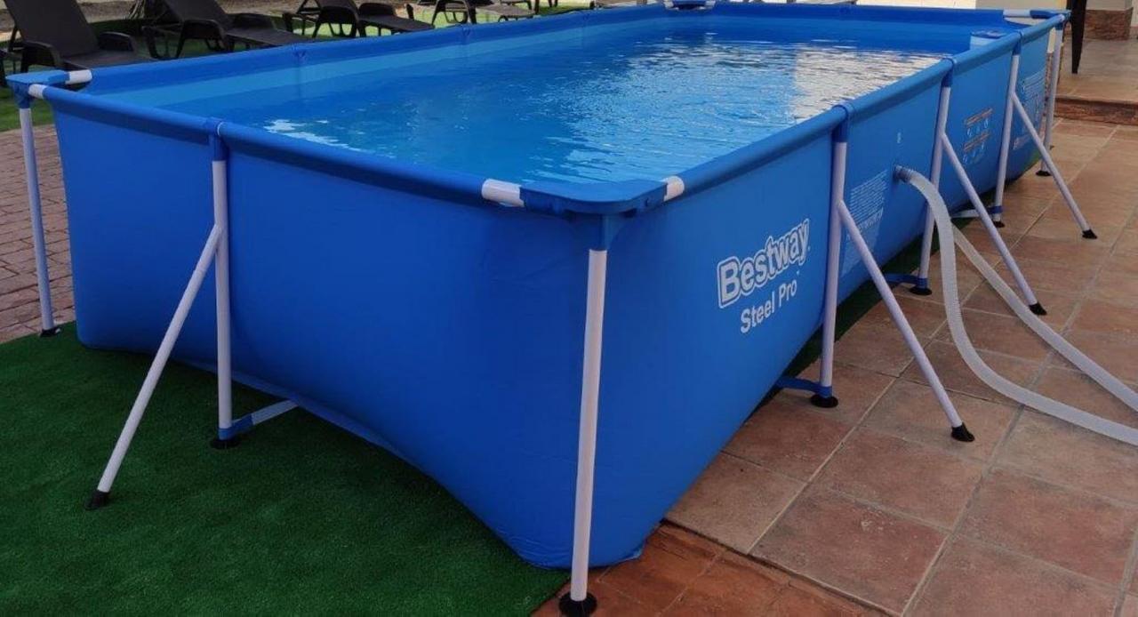  Chalet con piscina que admite mascotas en Chiclana, Cádiz.