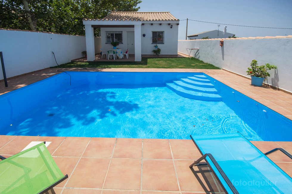 Chalet en Conil, casa para vacaciones con piscina privada en Conil de la Frontera, Cádiz
