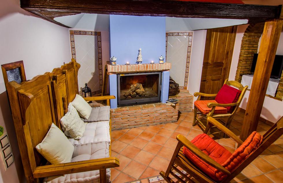Apartamentos rurales El Rincón Solariego, casa con jacuzzi en Teruel, Pancrudo
