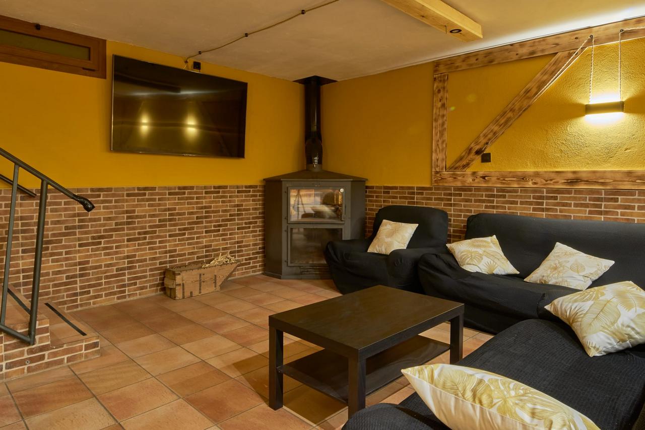 Casa Rural Entreviñas en la Ribera del Duero, San Bernardo, Valbuena de Duero, Valladolid.