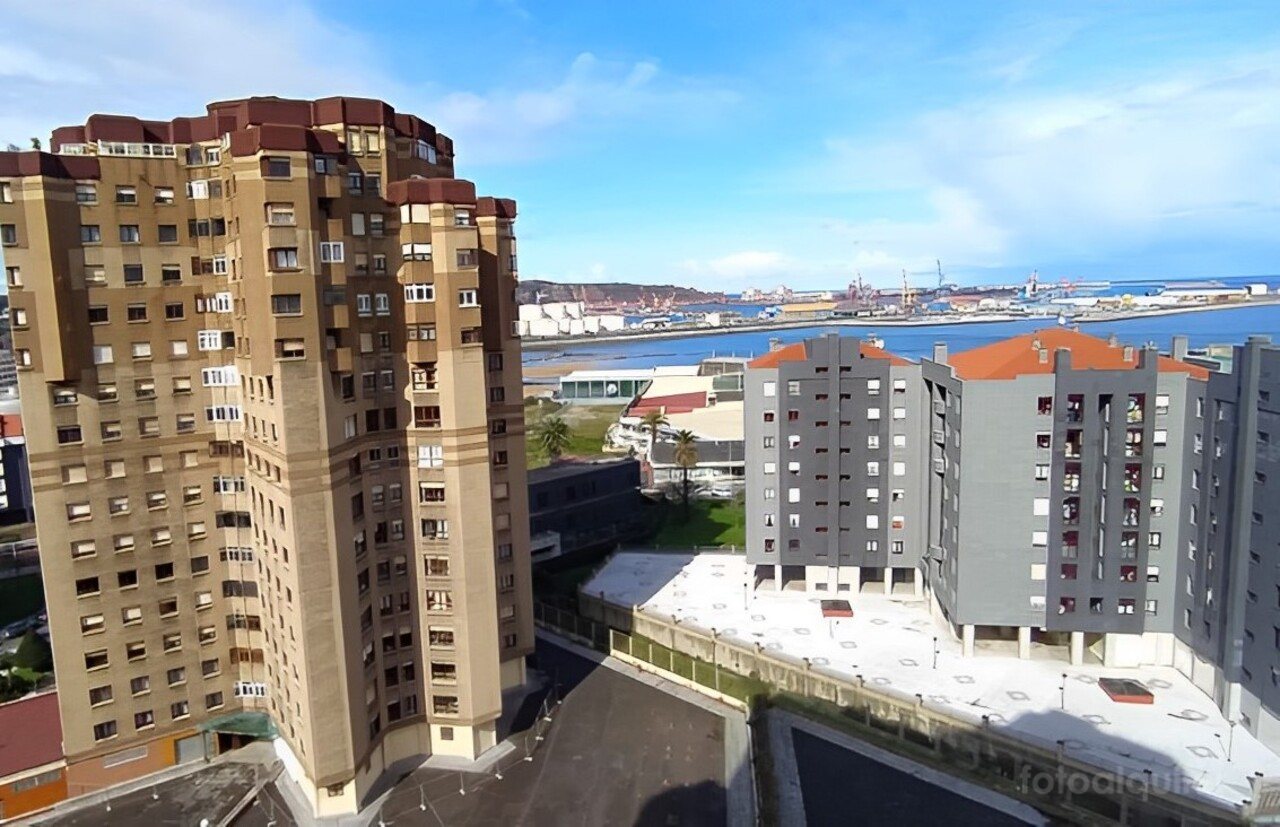 Piso en Gijón, playa del Arbeyal, Asturias. Alquiler piso 5 personas Gijón