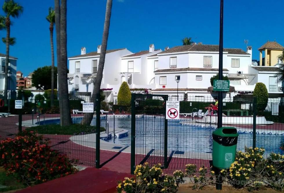 Alquiler de apartamento en primera línea de playa en Isla Canela, Huelva