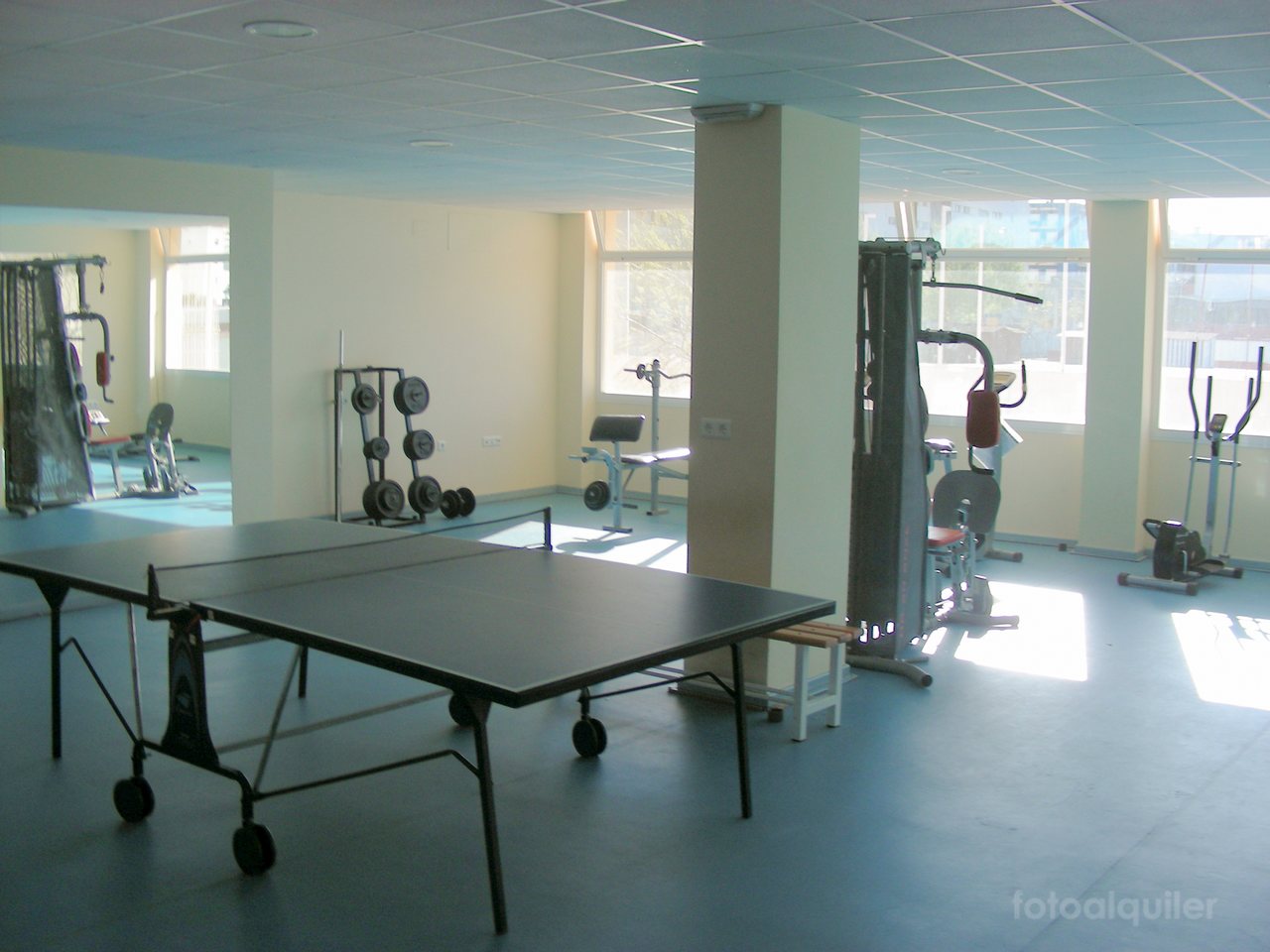 Alquiler de apartamento con gimnasio en Isla Cristina, Huelva