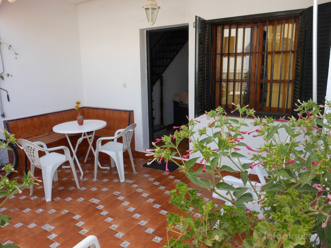 Alquiler de chalet adosado tres dormitorios en Islantilla, Urbasur, Huelva