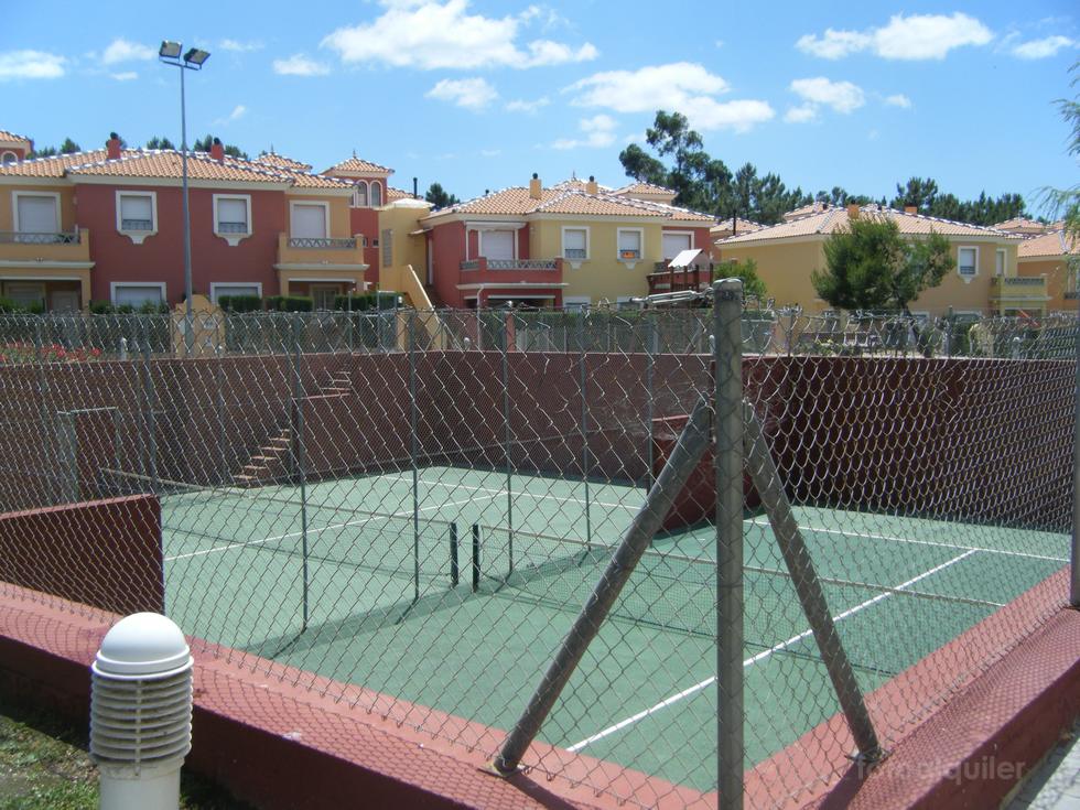 Apartamento con jardín en Islantilla, Urbanización Las Lomas II