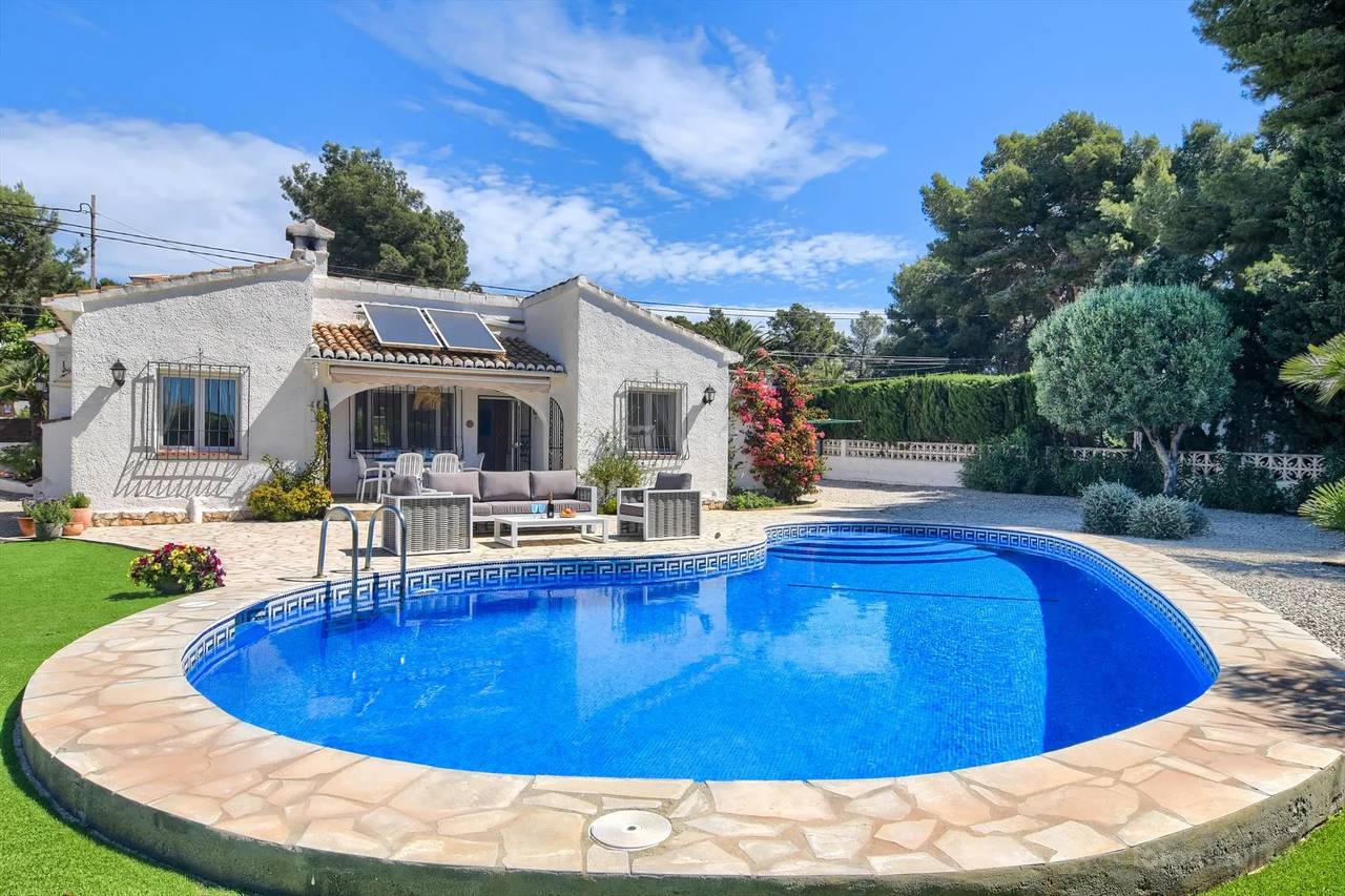 Villa con piscina climatizada en Jávea, Costa Blanca, Alicante