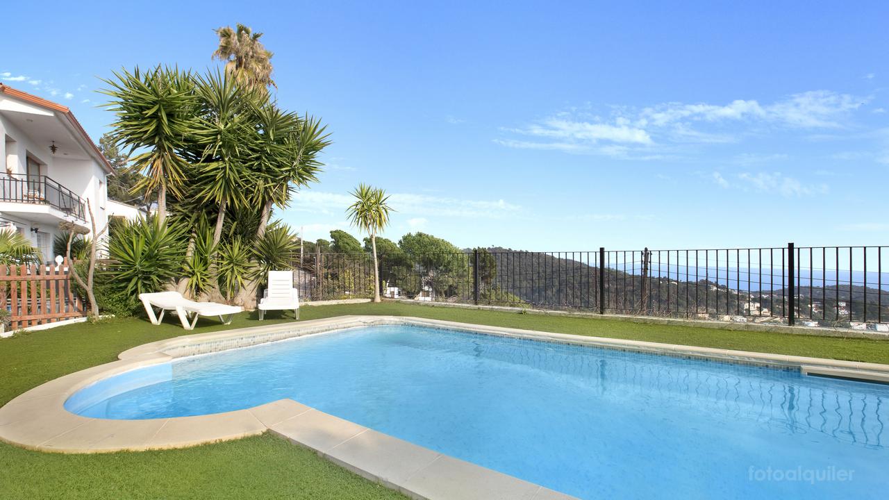 Villa con piscina privada en Lloret de Mar, Costa Brava, Girona