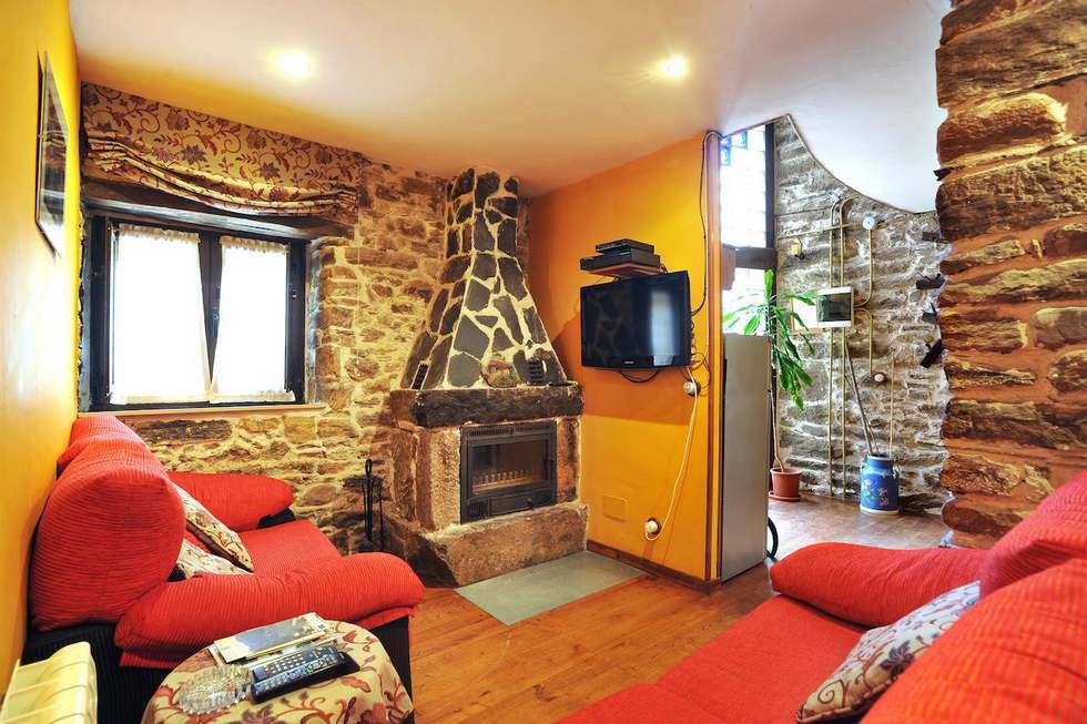 Casa rural en Asturias para 8 personas con piscina en La Rebollada - Navelgas