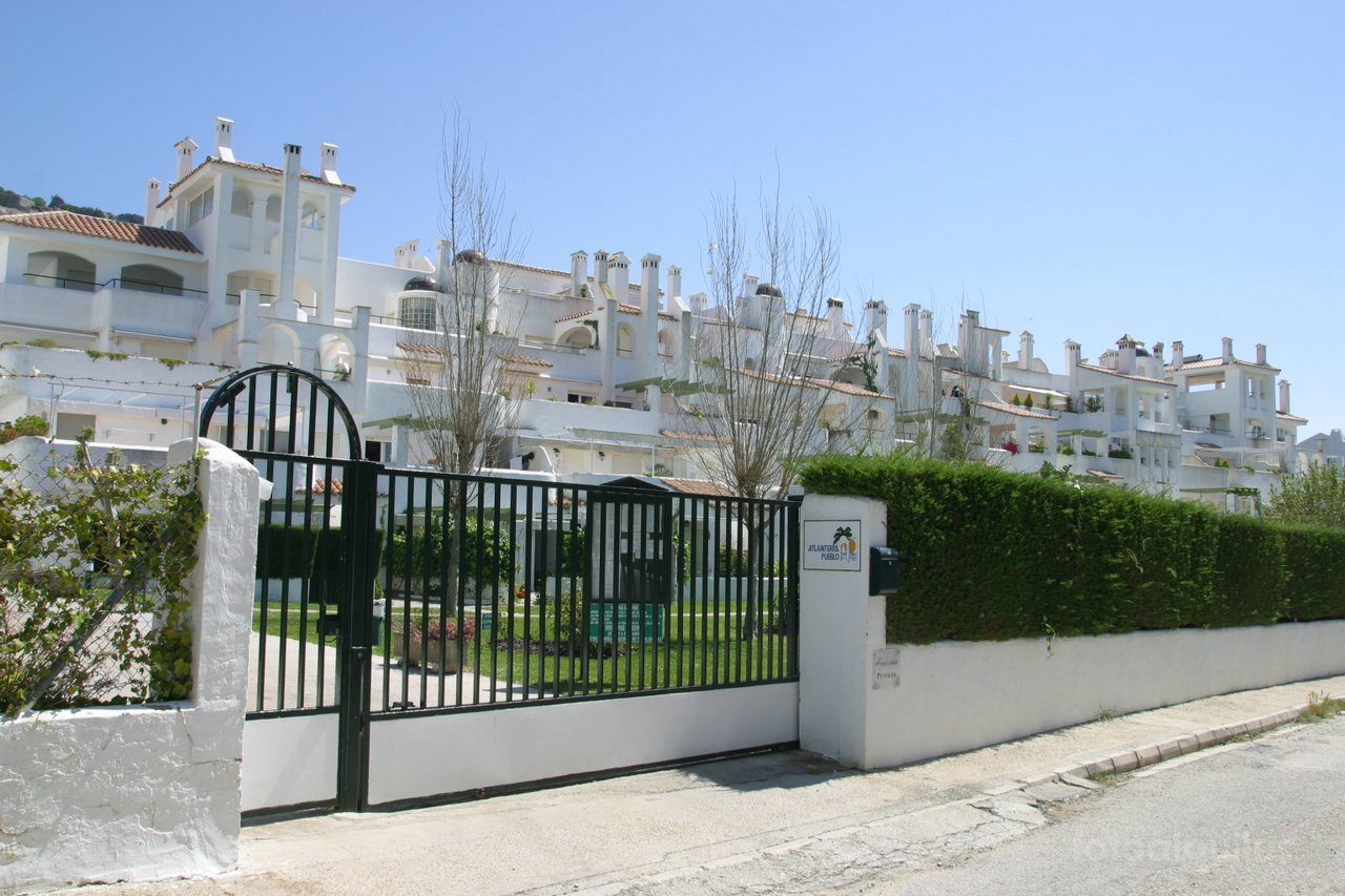 Primera línea de playa en Zahara de los Atunes, apartamento Urbanización Atlanterra Pueblo, Cádiz